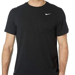 Men's nike Dri-fit t-shirt size medium